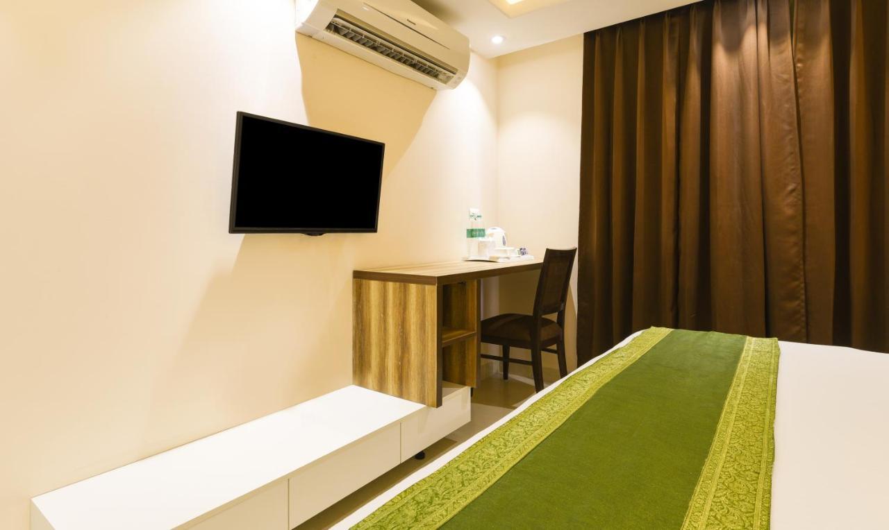 Treebo Iffco Chowk Gurgaon Esterno foto