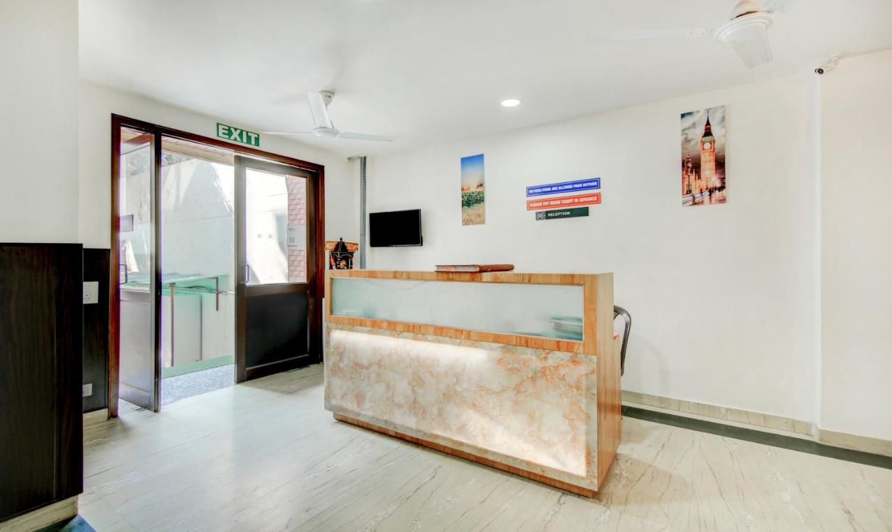 Treebo Iffco Chowk Gurgaon Esterno foto